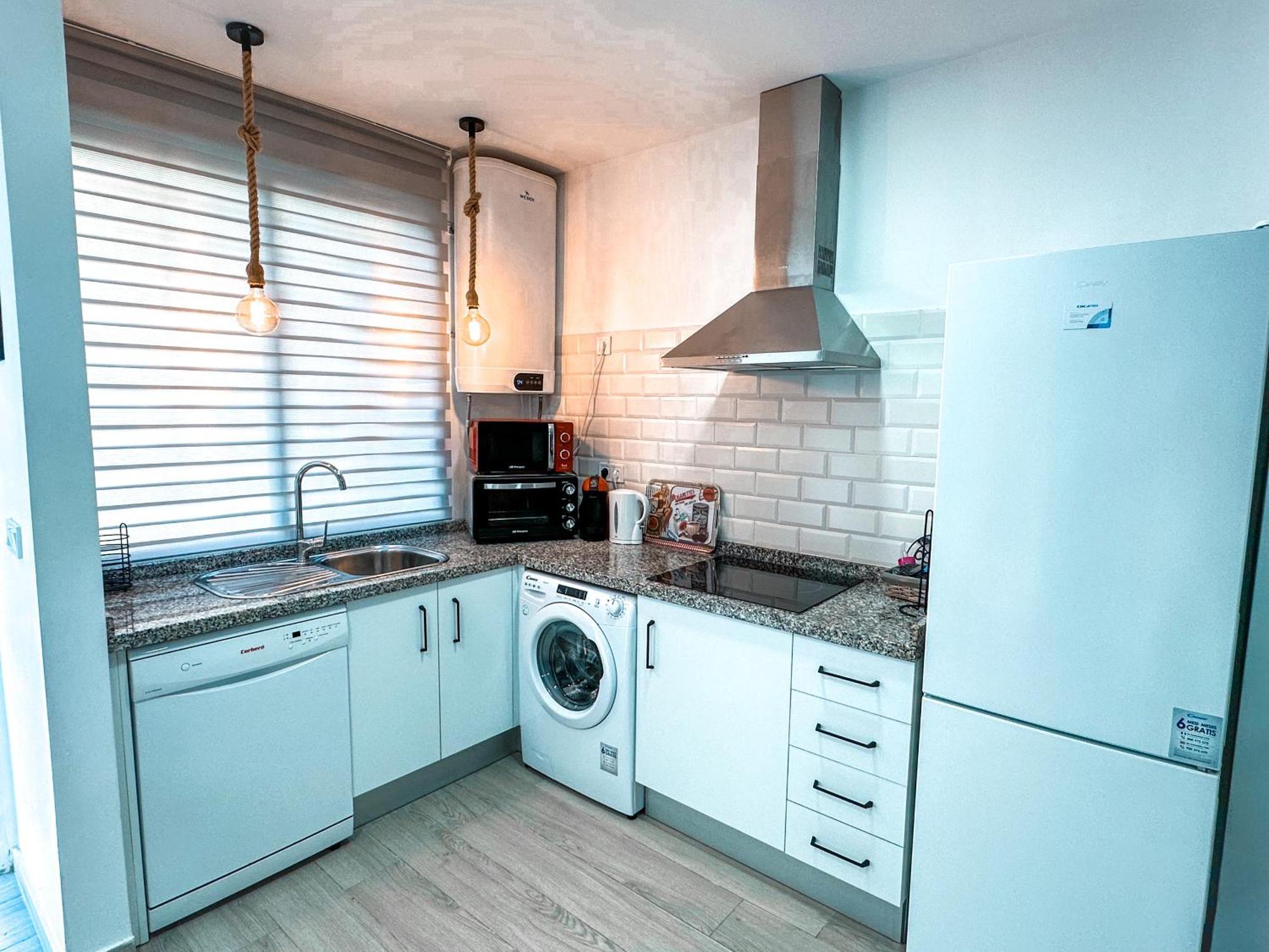 A&M Apartamento En Nervion Sevilla Kültér fotó